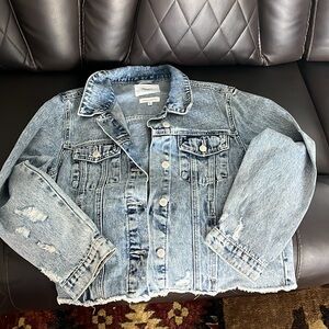 Vervet Los Angeles Classic Crop Denim Jacket